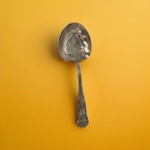 Bridal‎ Rose Pierced Serving Spoon Towle Silver Silverplated Plated Slotted